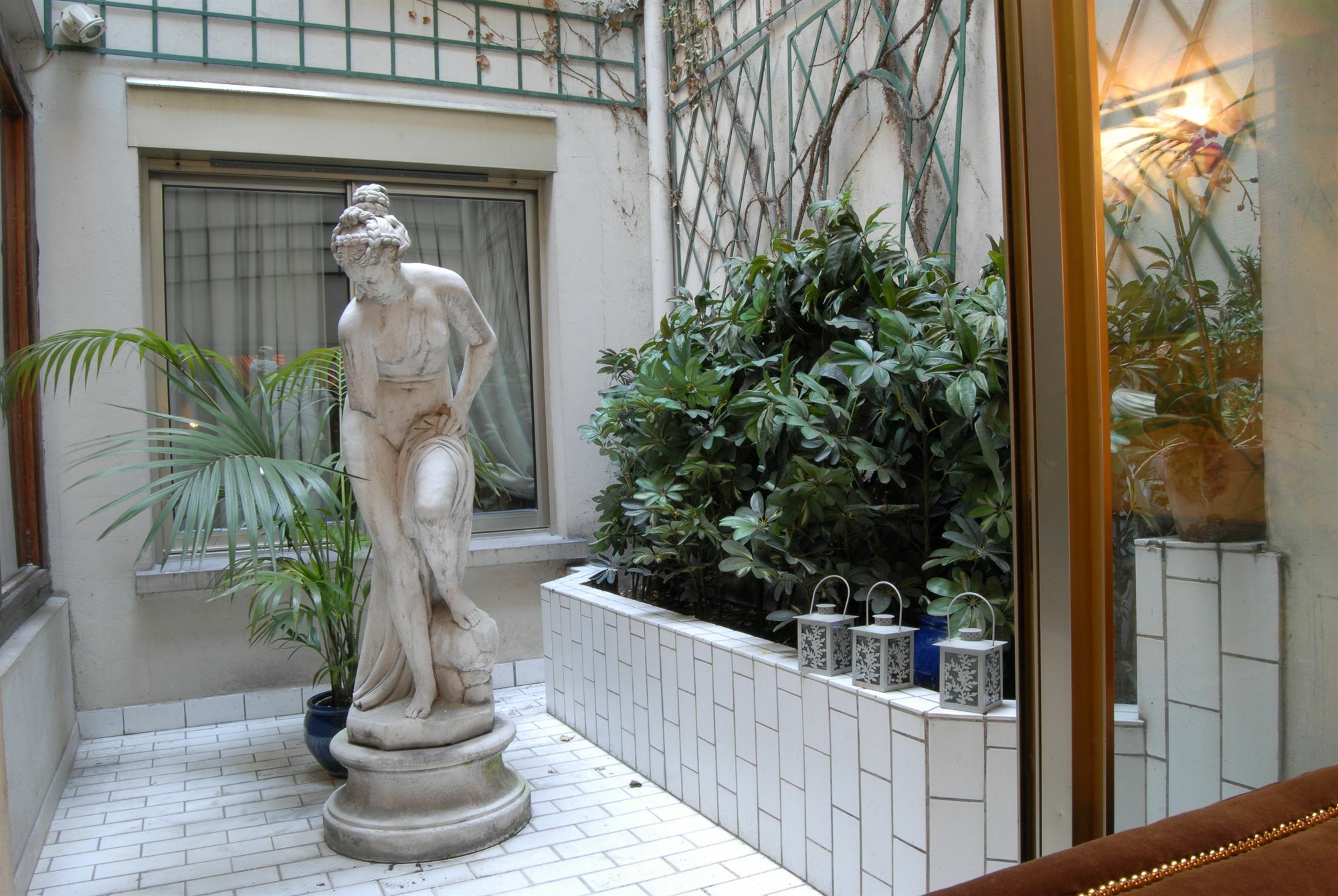 Hotel Des Deux Continents Париж Екстериор снимка